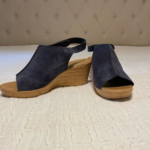 Mila Paoli Shoes - Mika paoli blue wedges